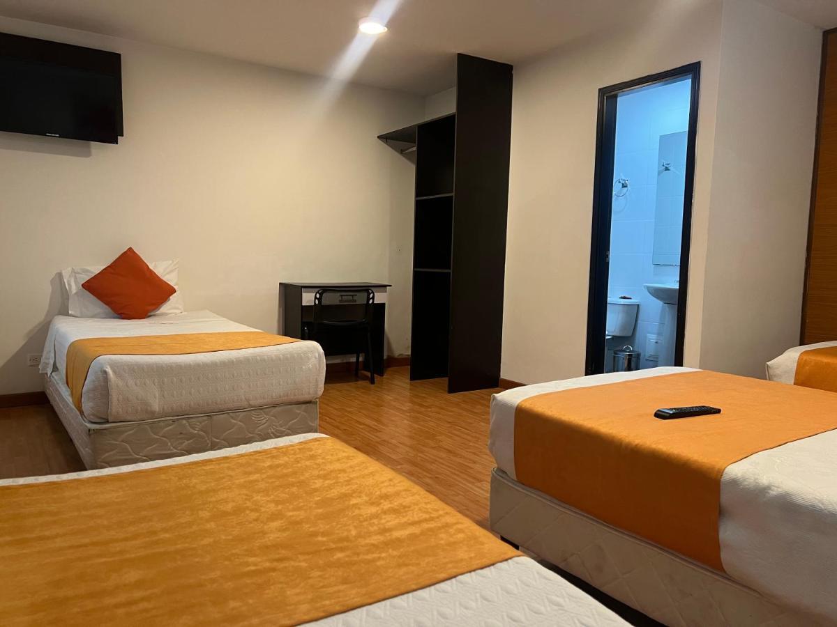Hotel Ferias Park Богота Экстерьер фото