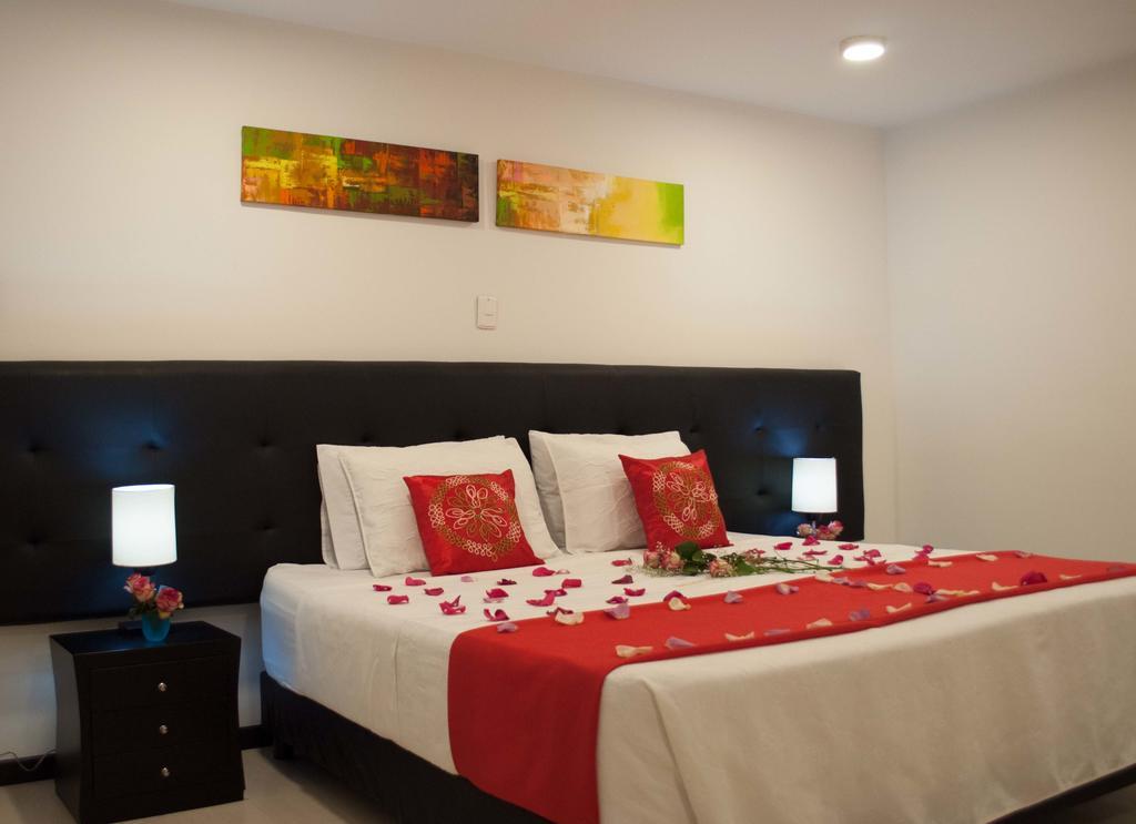 Hotel Ferias Park Богота Экстерьер фото